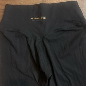 Alphalete Essential Legging Size Small